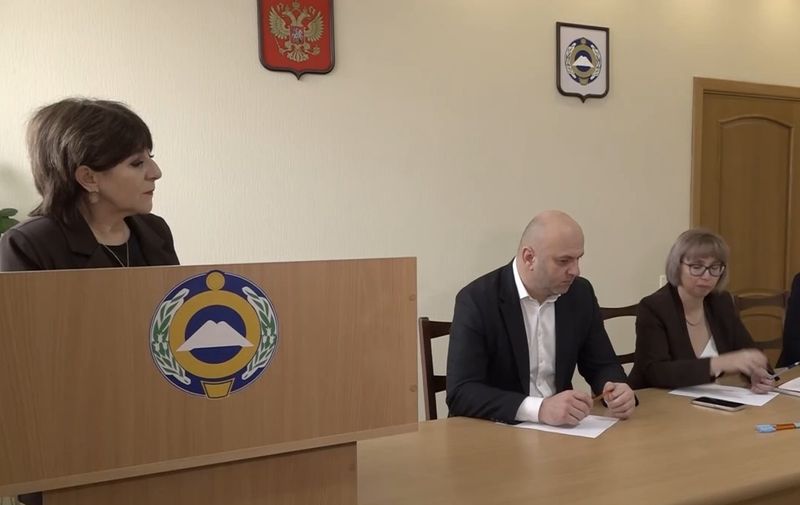 Общественная палата Карачаево-Черкесской Республики проводит мониторинг муниципальных общественных советов