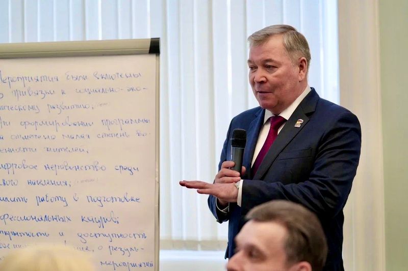 Николай Малов: Необходимо активно включать ТОСовцев в реализацию партийных проектов на местах