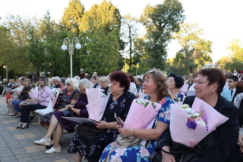В Армавире наградили победителей смотра-конкурса среди ТОС