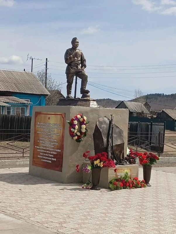 В Забайкальском крае ТОСовцы создали памятник знаменитому снайперу Семену Номоконову