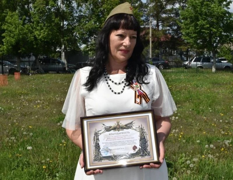 В Воронежской области председатель ТОС получила благодарности от участников СВО