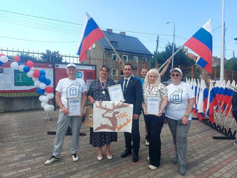Нажмите для просмотра в полном размере В Калининградской области прошел турнир по мини-футболу среди ТОСовских команд